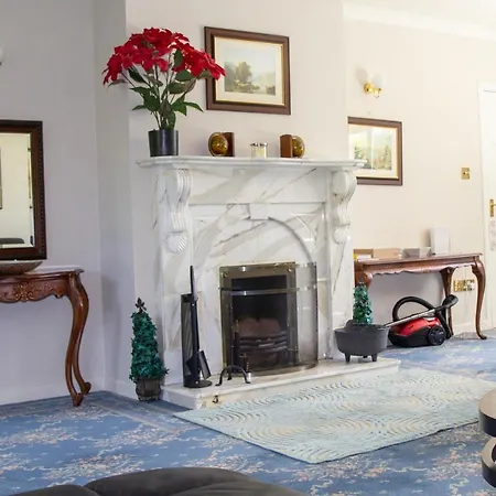 Luxury 6 Bedroom House Galway
